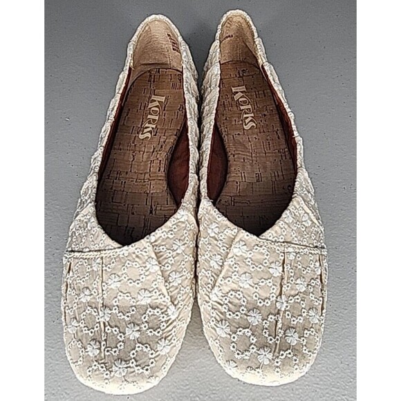 Korks Shoes Womens 9 M Palmer Floral Embroidered Ballet Flats KR0012875 Beige - Picture 3 of 8